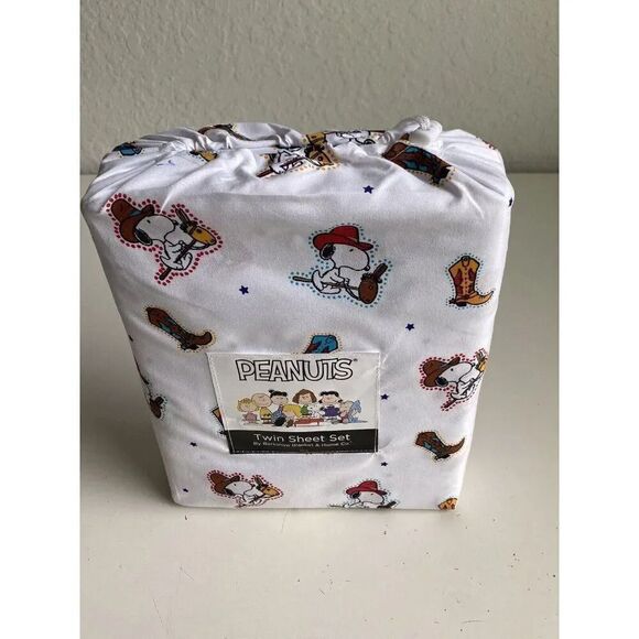 3 Pc PEANUTS Snoopy Cowboy TWIN Sheet Set By Berkshire Super Soft White NEW - Picture 3 of 13
